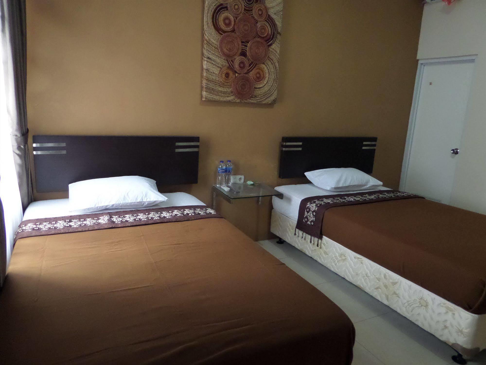 Oyo 201 Emdi House Timoho Hotel Yogyakarta Exterior photo